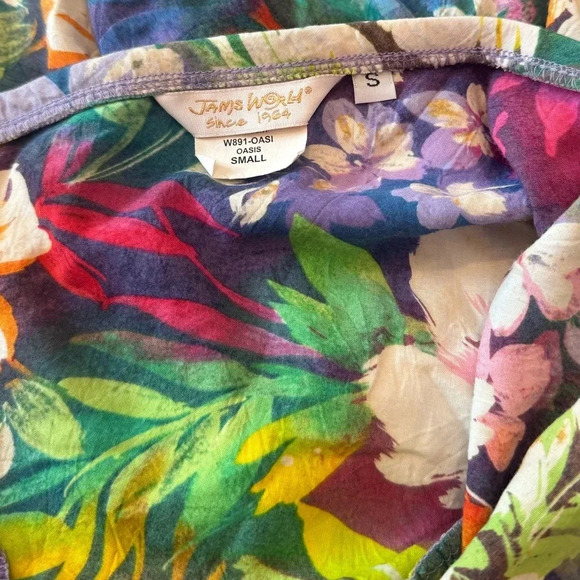 Jams World Women’s Floral Oasis Halter Top - Picture 2 of 6